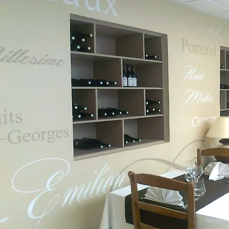 מלון Le Relais De L'abbaye Saint-Evroult-Notre-Dame-du-Bois