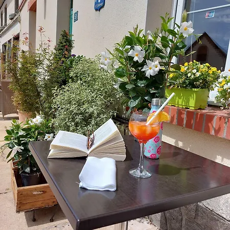 Le Relais De L'abbaye 2*