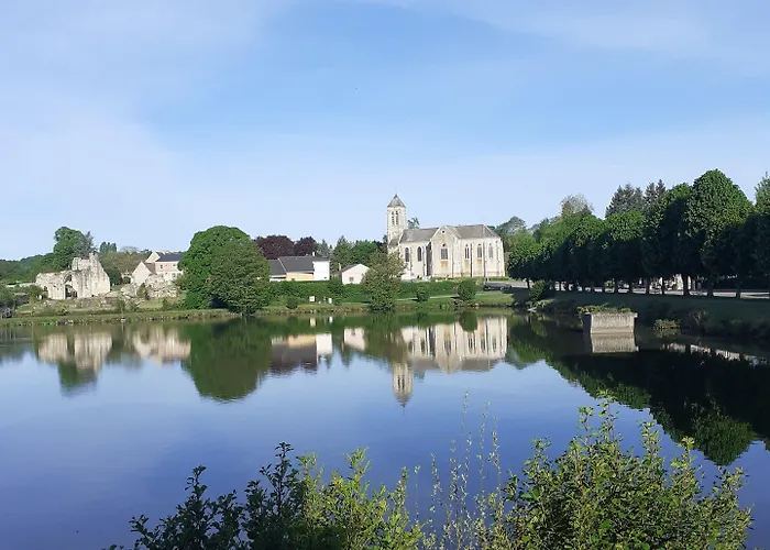 Otel Le Relais De L'abbaye 2*